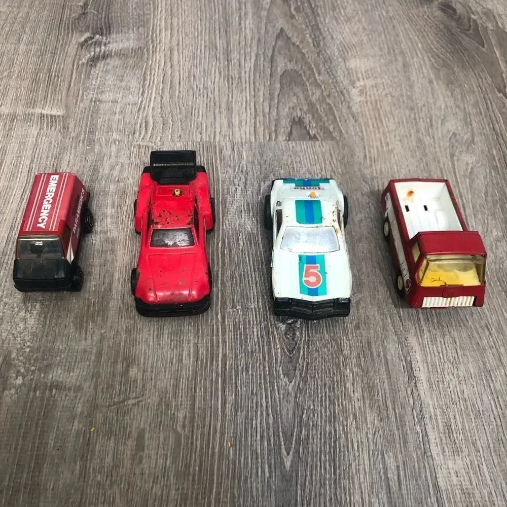 Vintage Lot Of 4 Tonka Toy Cars Paramedic Clutch Popper Pressed Steel Truck READ